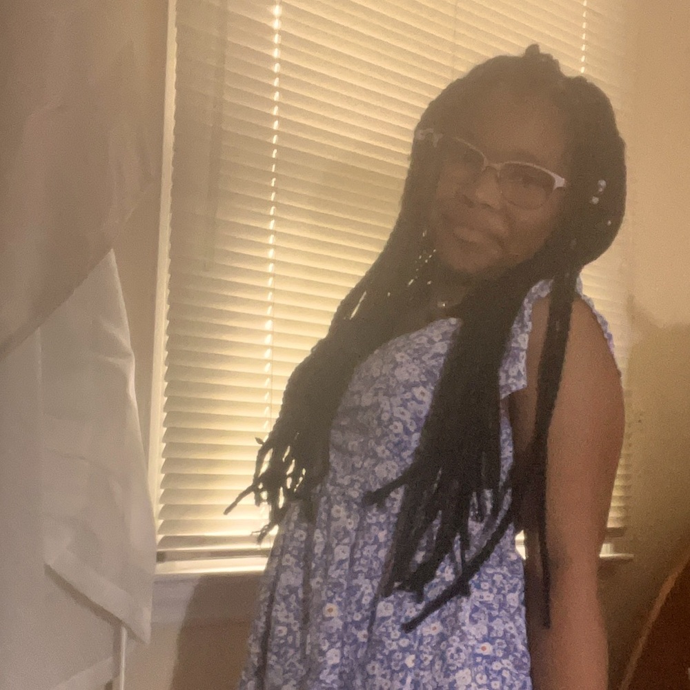 Me the main seller! Mother & Daughter Poshmark account!